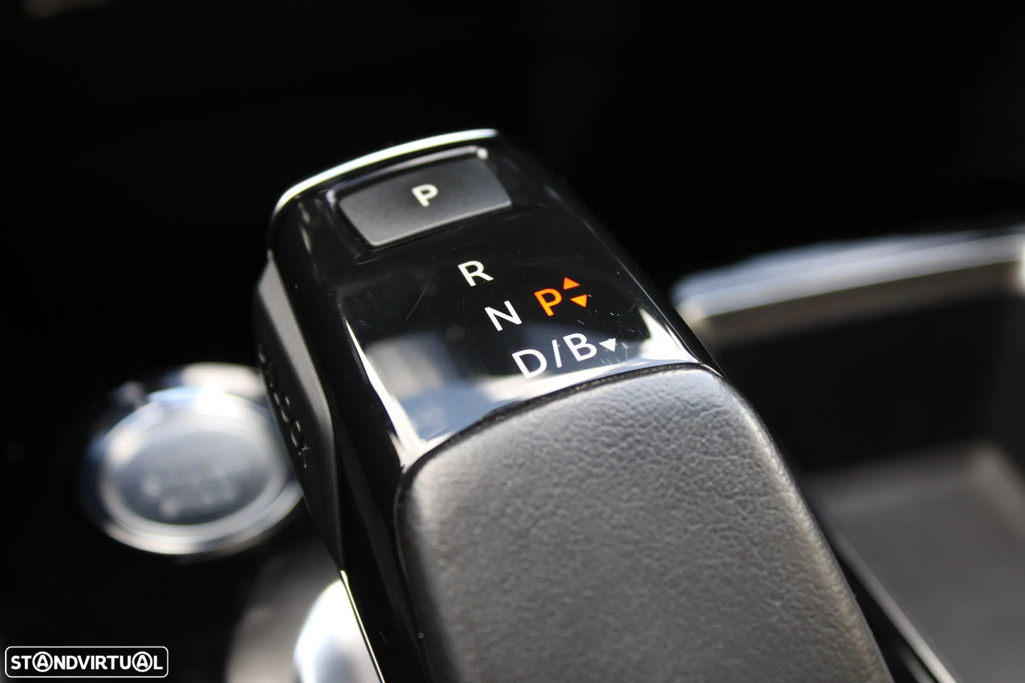 Peugeot 3008 1.6 Hybrid Allure Pack e-EAT8 - 34