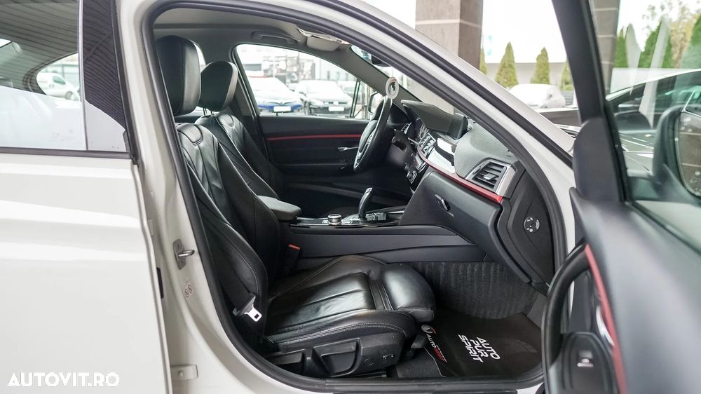 BMW Seria 3 320i Aut. M Sport - 22