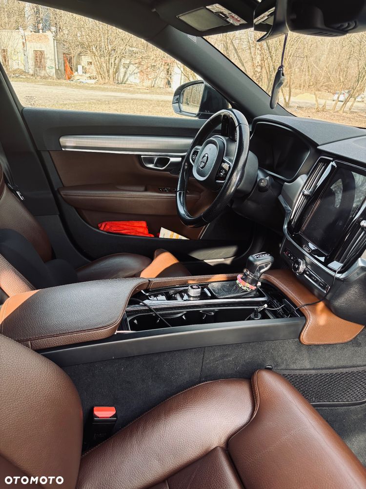 Volvo V90 D4 SCR AWD Momentum Pro - 7