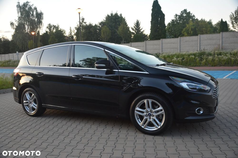 Ford S-Max 2.0 TDCi Titanium PowerShift - 19