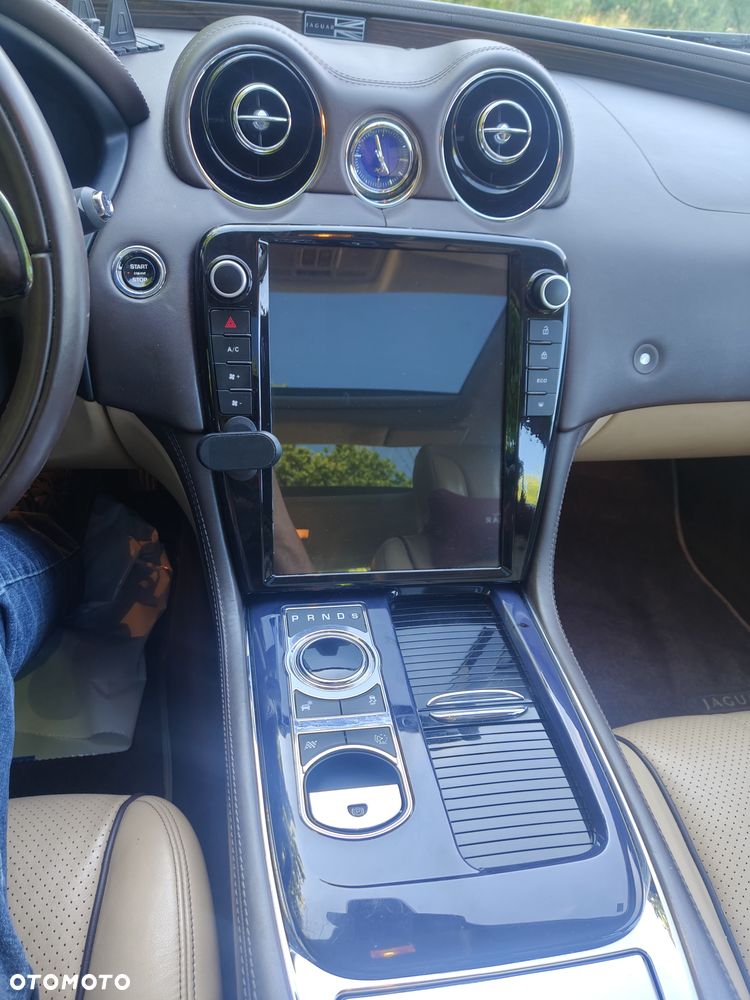 Jaguar XJ 5.0 V8 Langversion Portfolio - 15