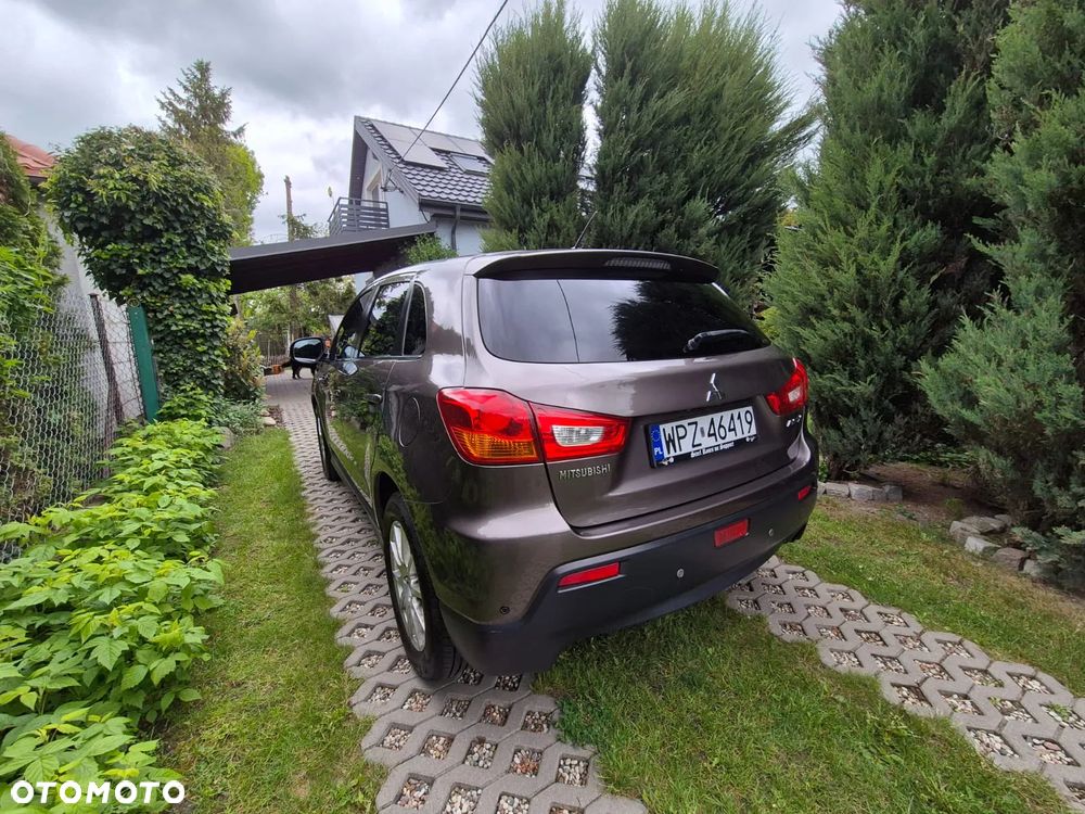 Mitsubishi ASX 1.8 DID Instyle NAVI 4WD AS&G - 16