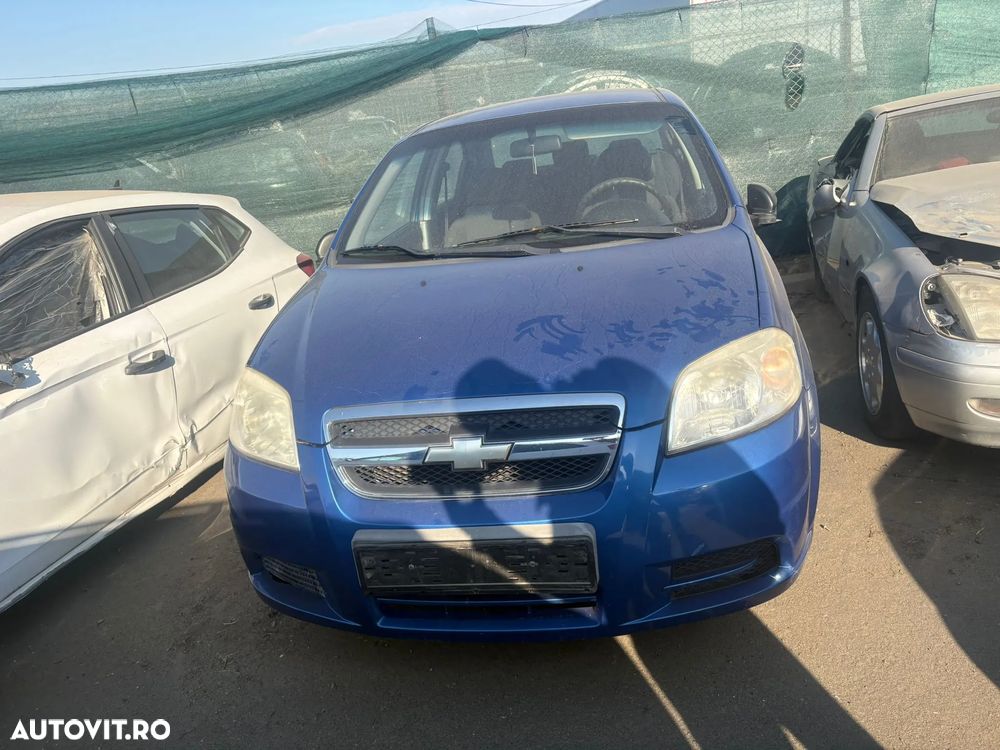 Dezmembrez Chevrolet Aveo - 1