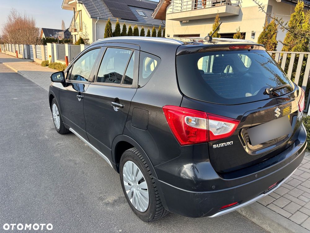 Suzuki SX4 1.6 Comfort Plus - 15