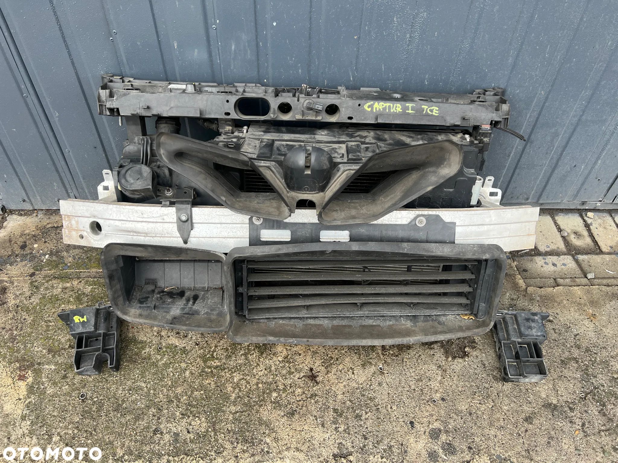RENAULT CAPTUR I Pas przedni, belka zderzaka, chłodnice, wentylator 1.2 TCE AUTOMAT DEMONTAŻ - 1