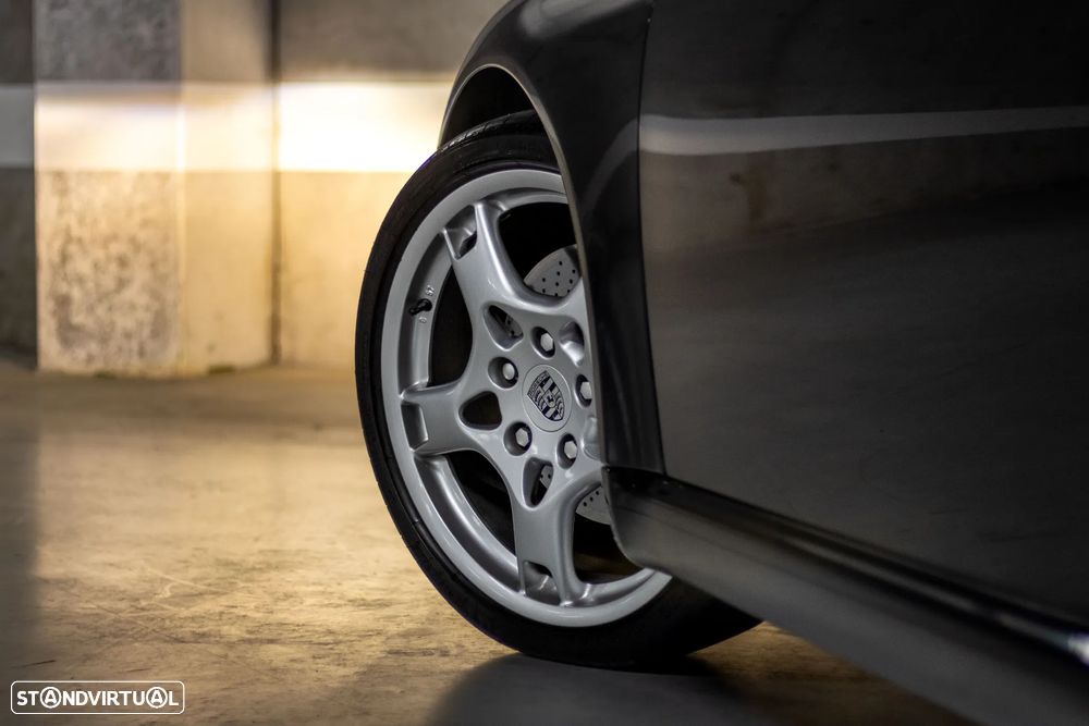 Porsche 911 (997) Carrera S - 20