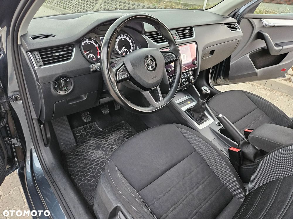 Skoda Octavia 1.4 TSI Ambition - 12