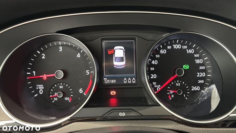 Volkswagen Passat 2.0 TDI EVO Business DSG - 14
