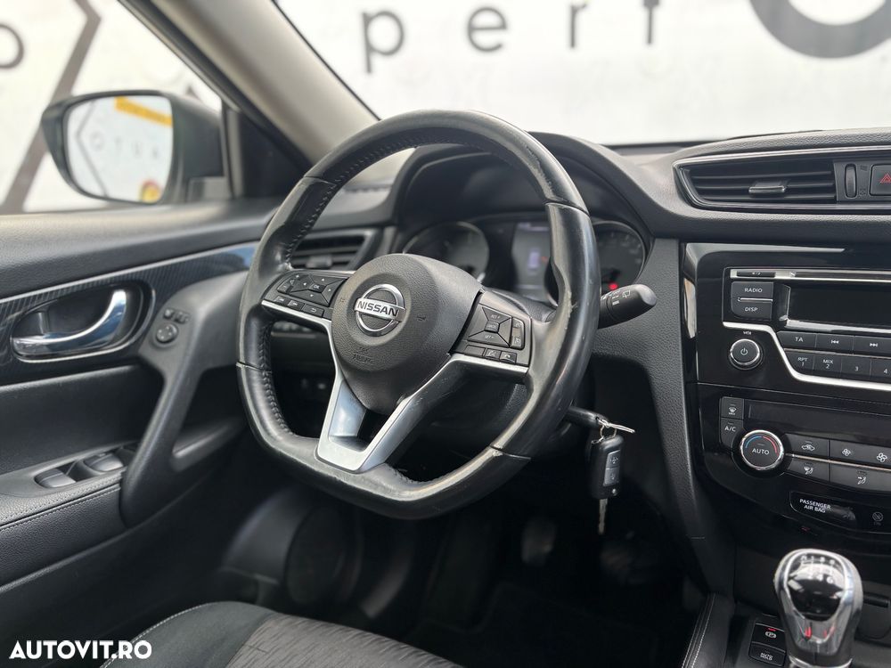 Nissan X-Trail 1.7 dCi ALL-MODE 4x4i Acenta - 10