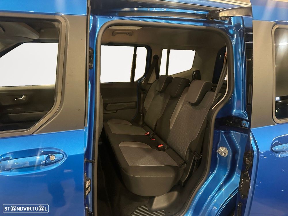 Ford Tourneo Courier 1.0 EcoBoost Titanium DCT - 13