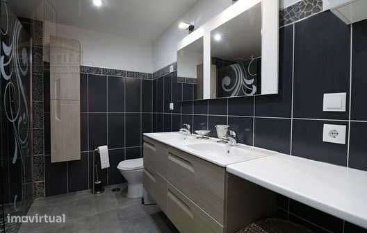 Oportunidade Única: Moradia T3+T1+T3 em Figueira de Castelo Rodrigo - Grande imagem: 5/12