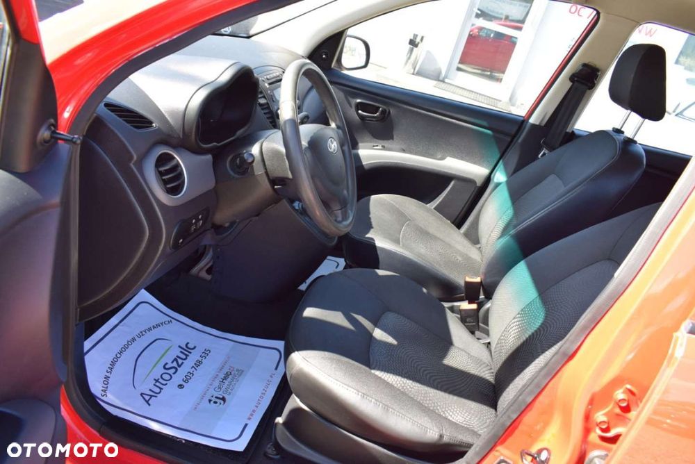 Hyundai i10 - 16