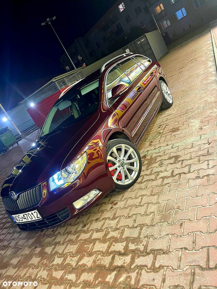 Skoda Superb 3.6 V6 4x4 DSG L&K - 23
