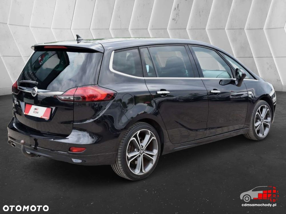 Opel Zafira - 10