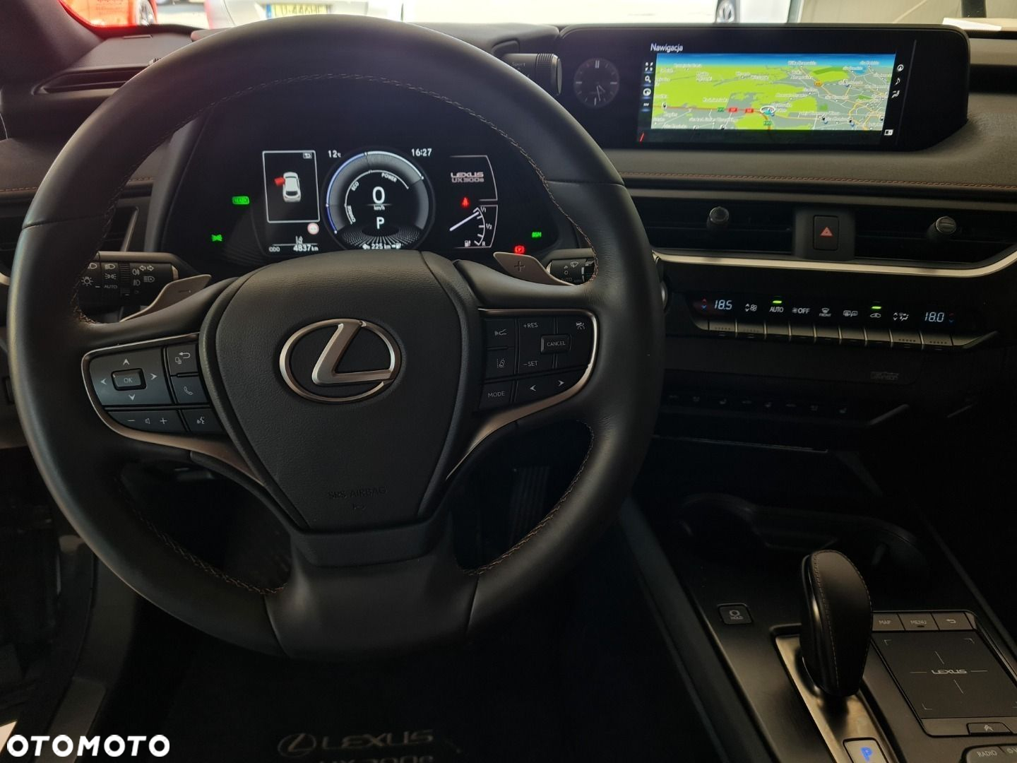 Lexus UX - 17