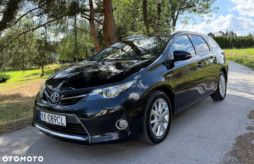 Toyota Auris - 2