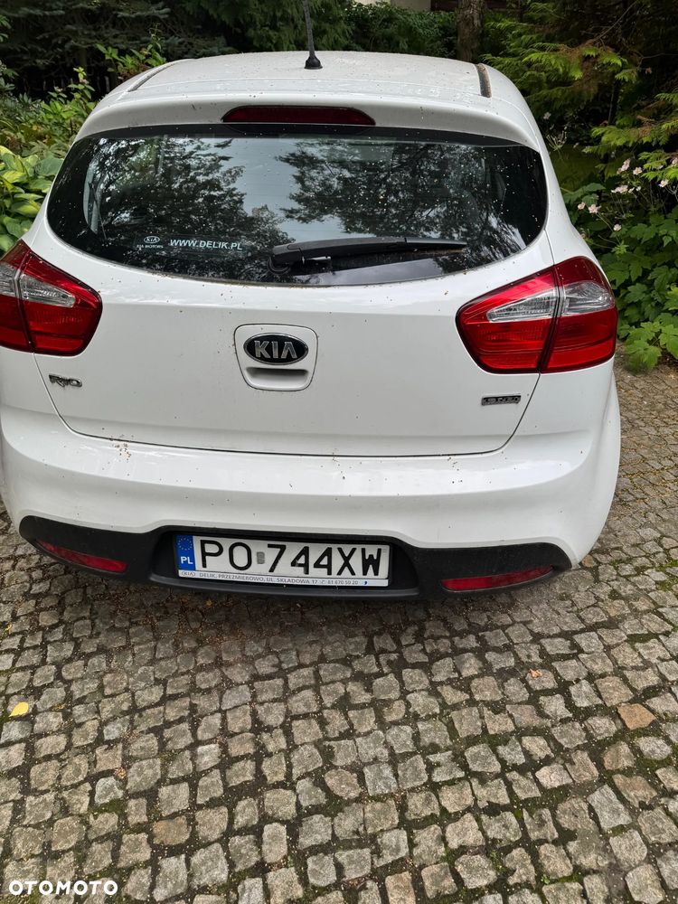 Kia Rio 1.4 crdi M - 3