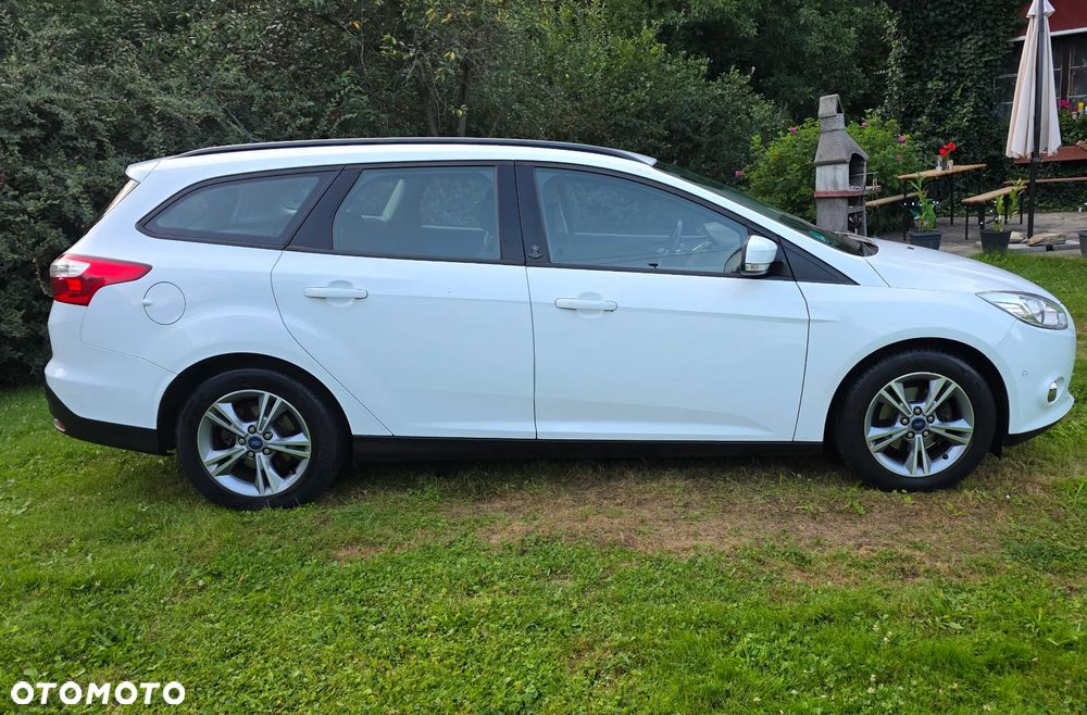 Ford Focus - 8