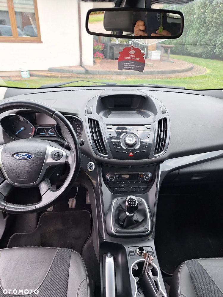 Ford Kuga - 7