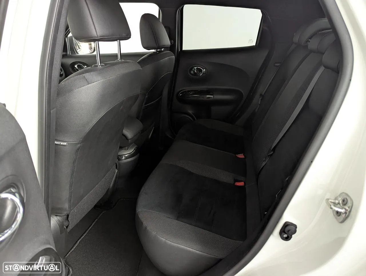 Nissan Juke 1.2 DIG-T Acenta Connect - 16