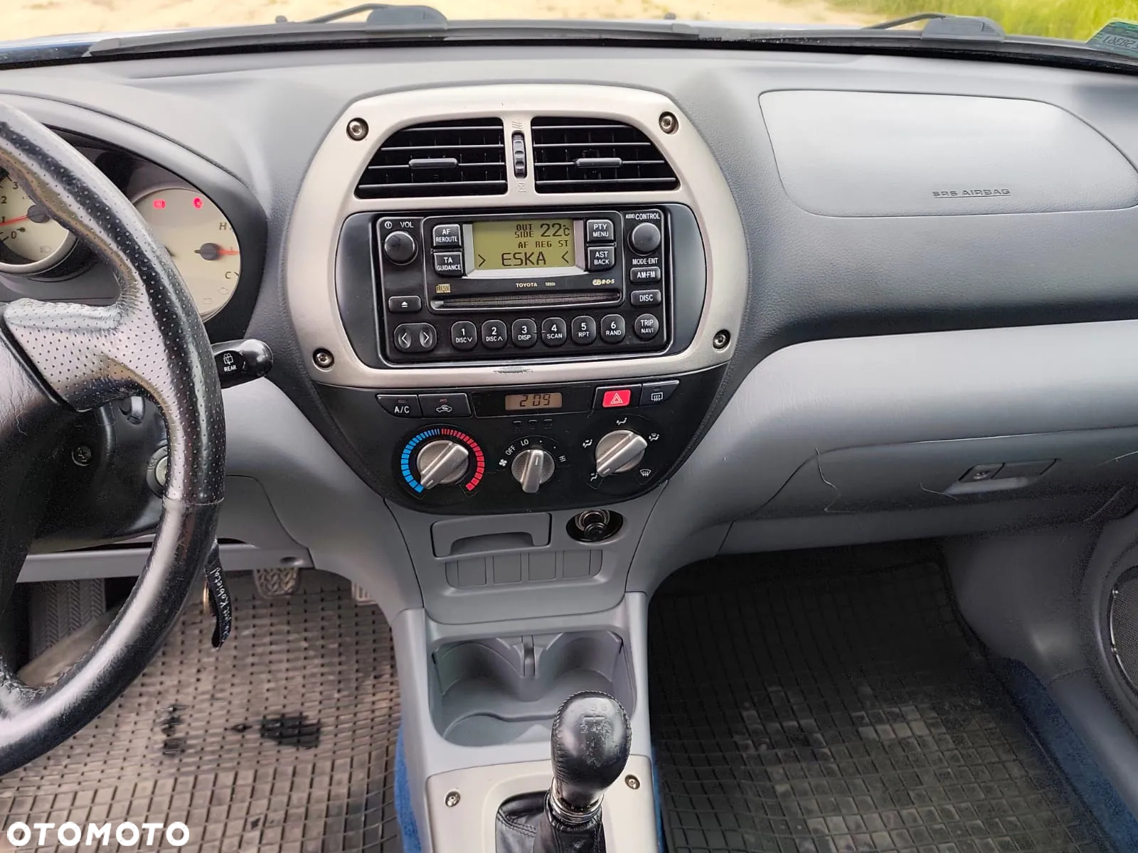 Toyota RAV4 1.8 VVT-i 4x2 - 21
