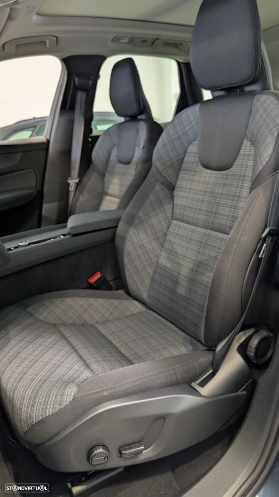 Volvo XC 60 2.0 T6 PHEV Core AWD - 14