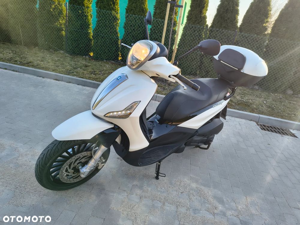 Piaggio Beverly - 4