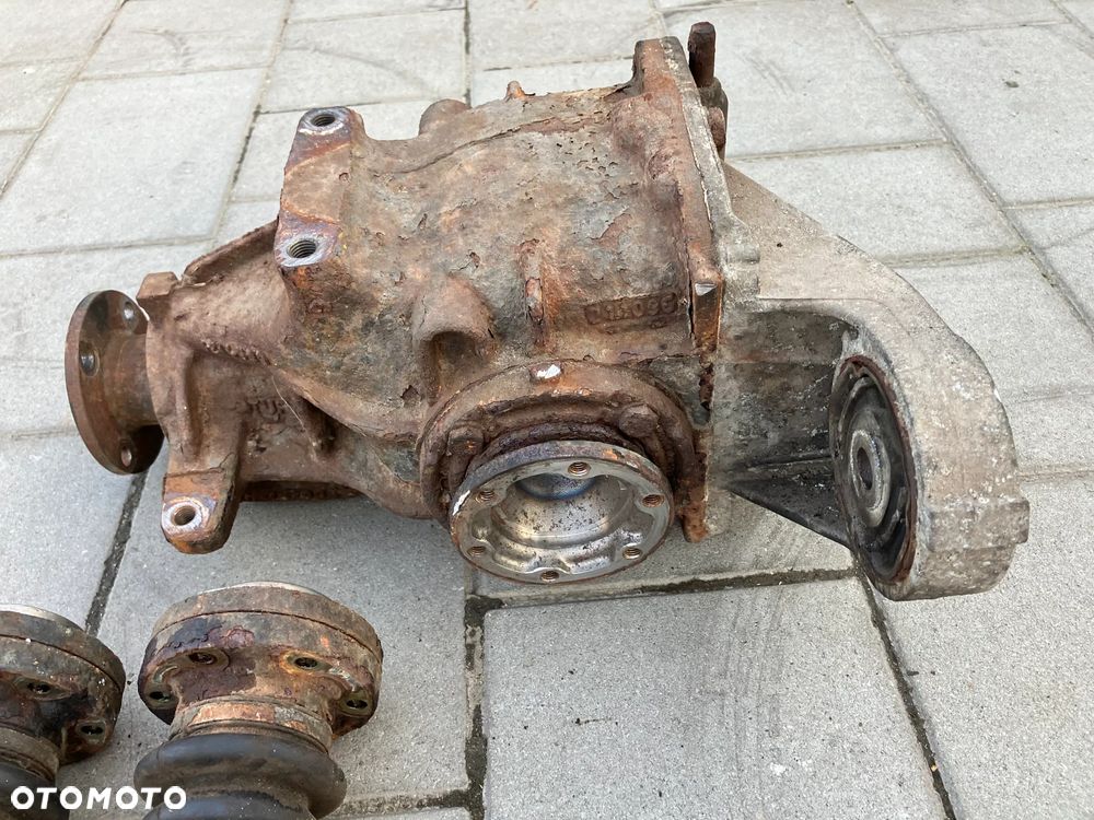 DYFERENCJAŁ BMW E30 3,38 E36 COMPACT PRZEBIEG 150 tys.km !!!! PÓŁOŚ DYFER MOST PÓŁOSIE - 8