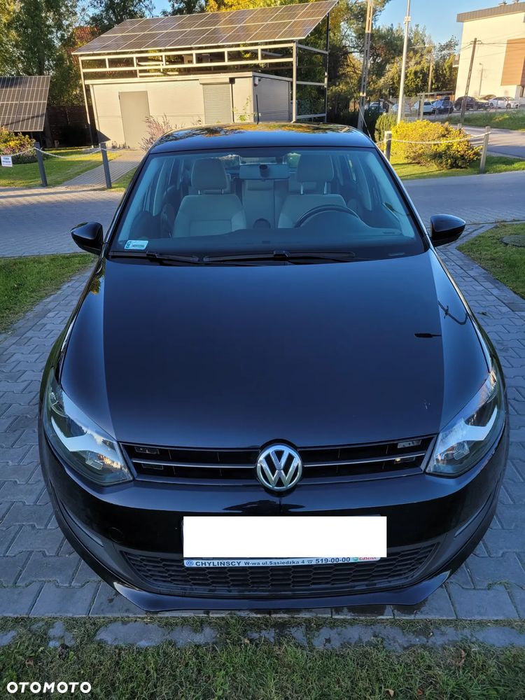 Volkswagen Polo - 2