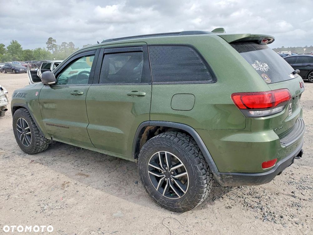 Jeep Grand Cherokee - 4