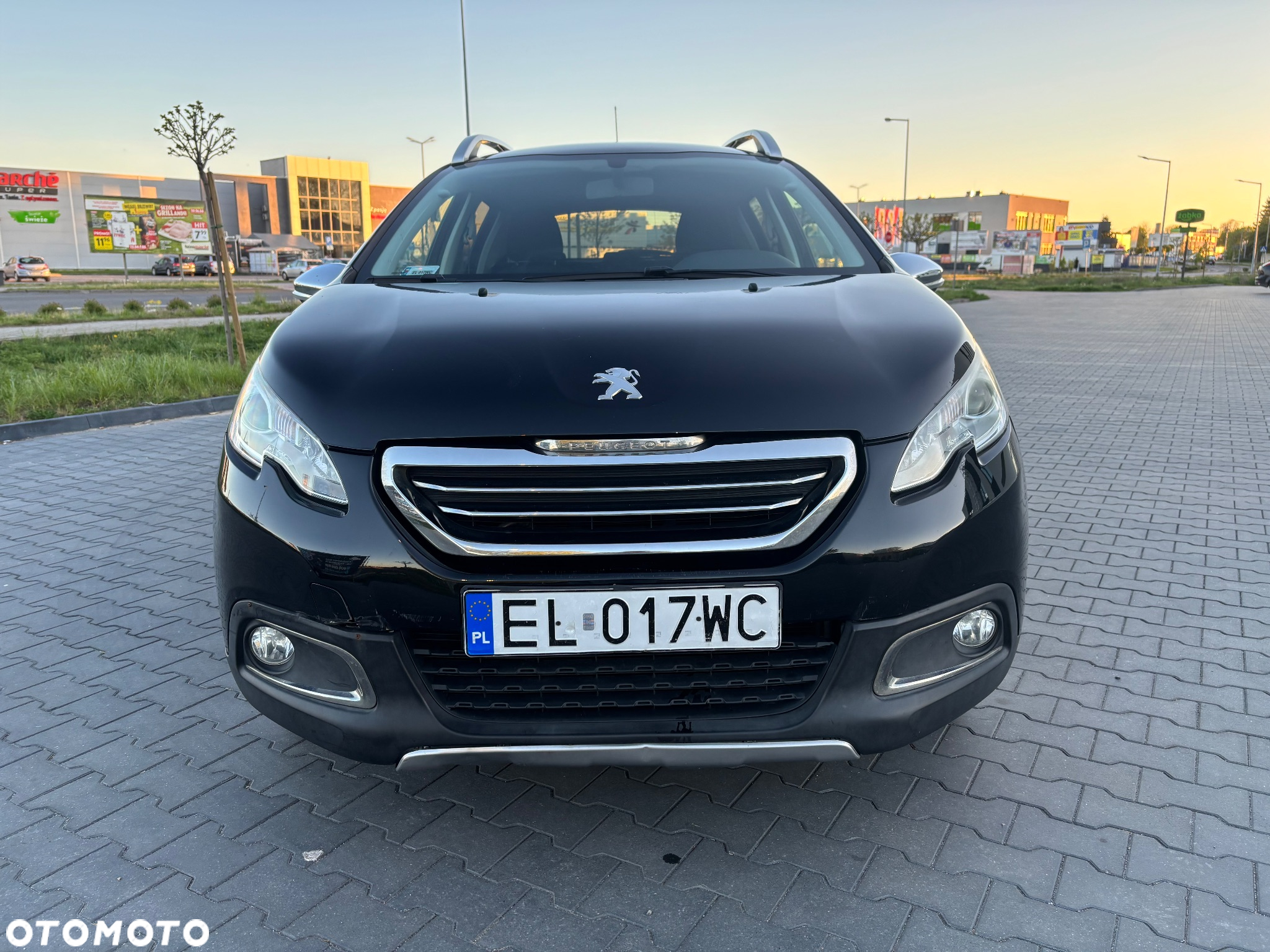 Peugeot 2008 1.2 Pure Tech Style S&S - 8
