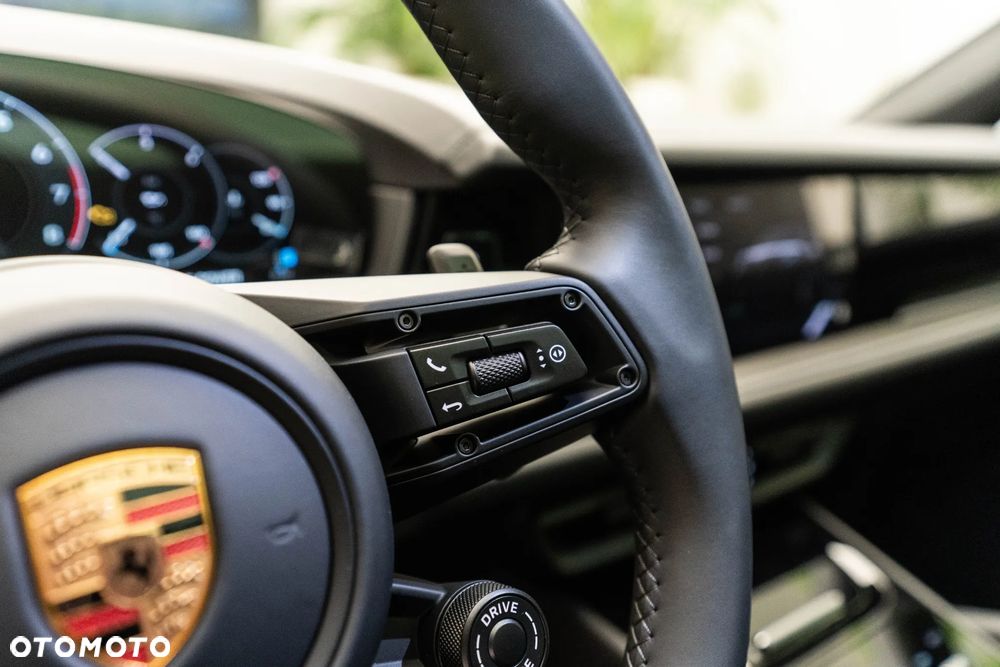 Porsche Cayenne - 20