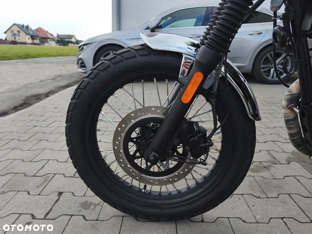 Brixton Cromwell - 8