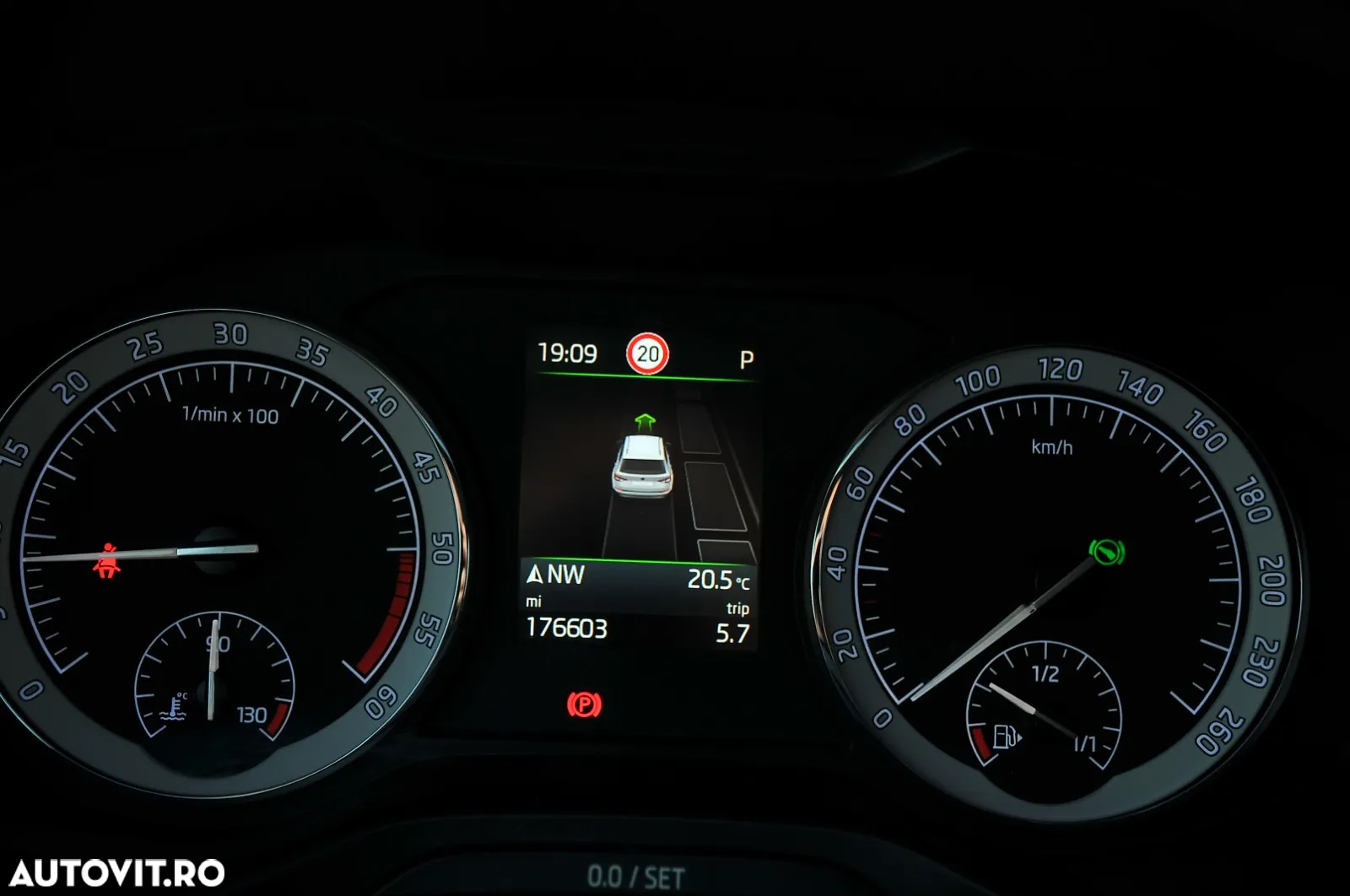 Skoda Kodiaq 2.0 TDI 4X4 DSG Sportline - 24