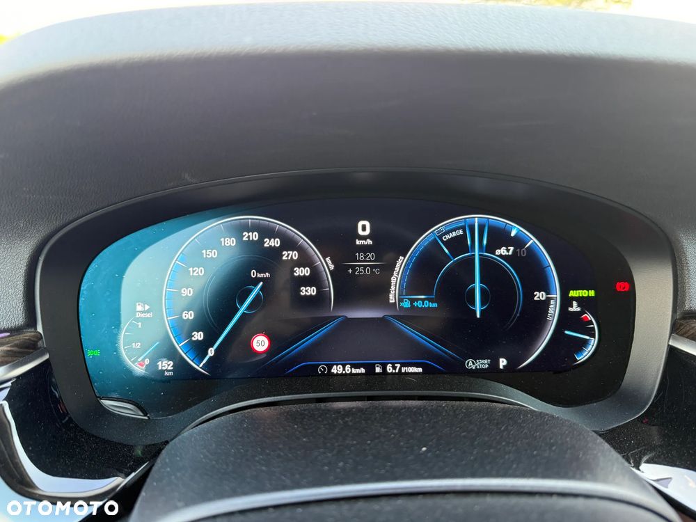 BMW Seria 5 530d xDrive Sport-Aut Luxury Line - 19