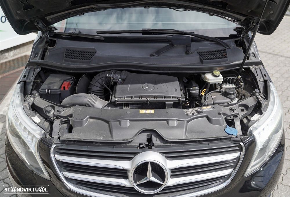 Mercedes-Benz V 220 d Longo Avantgarde - 33