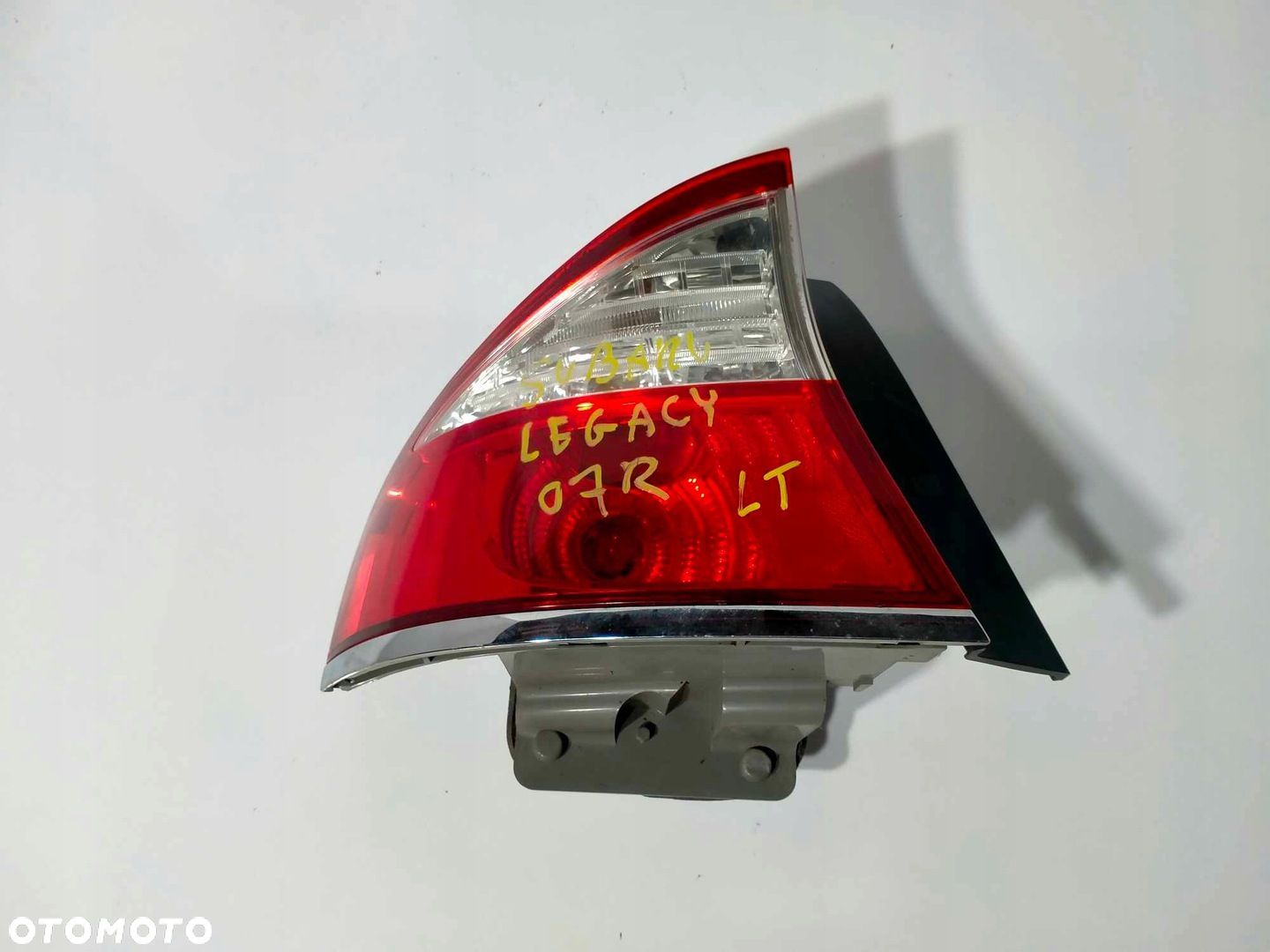 LAMPA LEWA TYLNA TYŁ SUBARU LEGACY IV LIFT 07-09 - 1