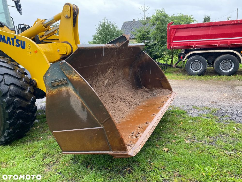 Komatsu WA320 -8, 2019 ROK, TYLKO 1600 MTH, z NIEMIEC, JAK NOWA - 22