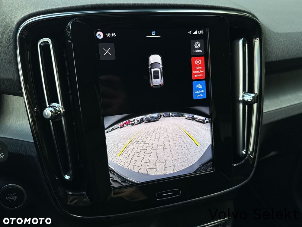 Volvo XC 40 - 26