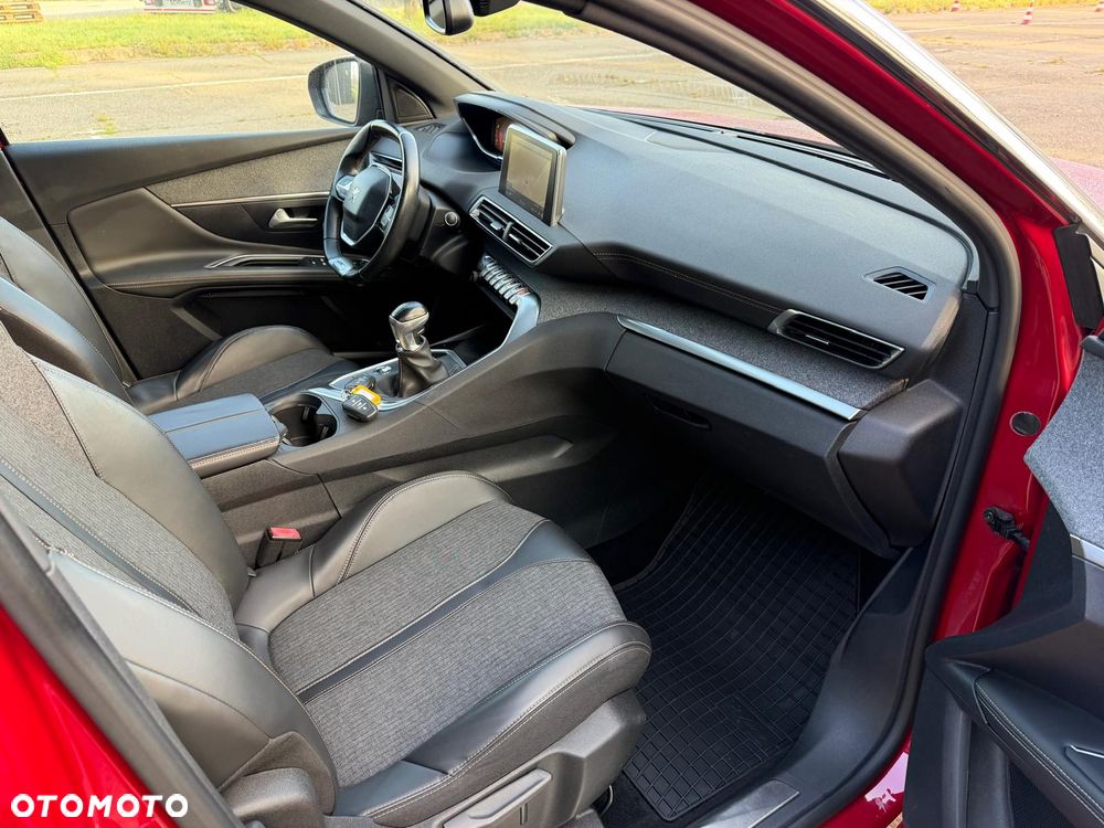 Peugeot 3008 - 10