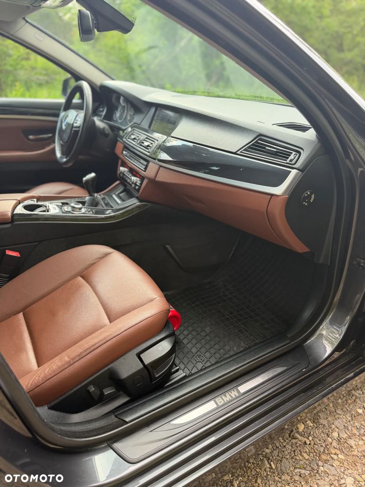 BMW Seria 5 520d - 17