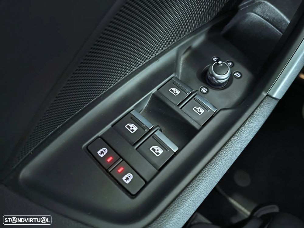 Audi A3 Sportback 30 TFSI S line S tronic - 28