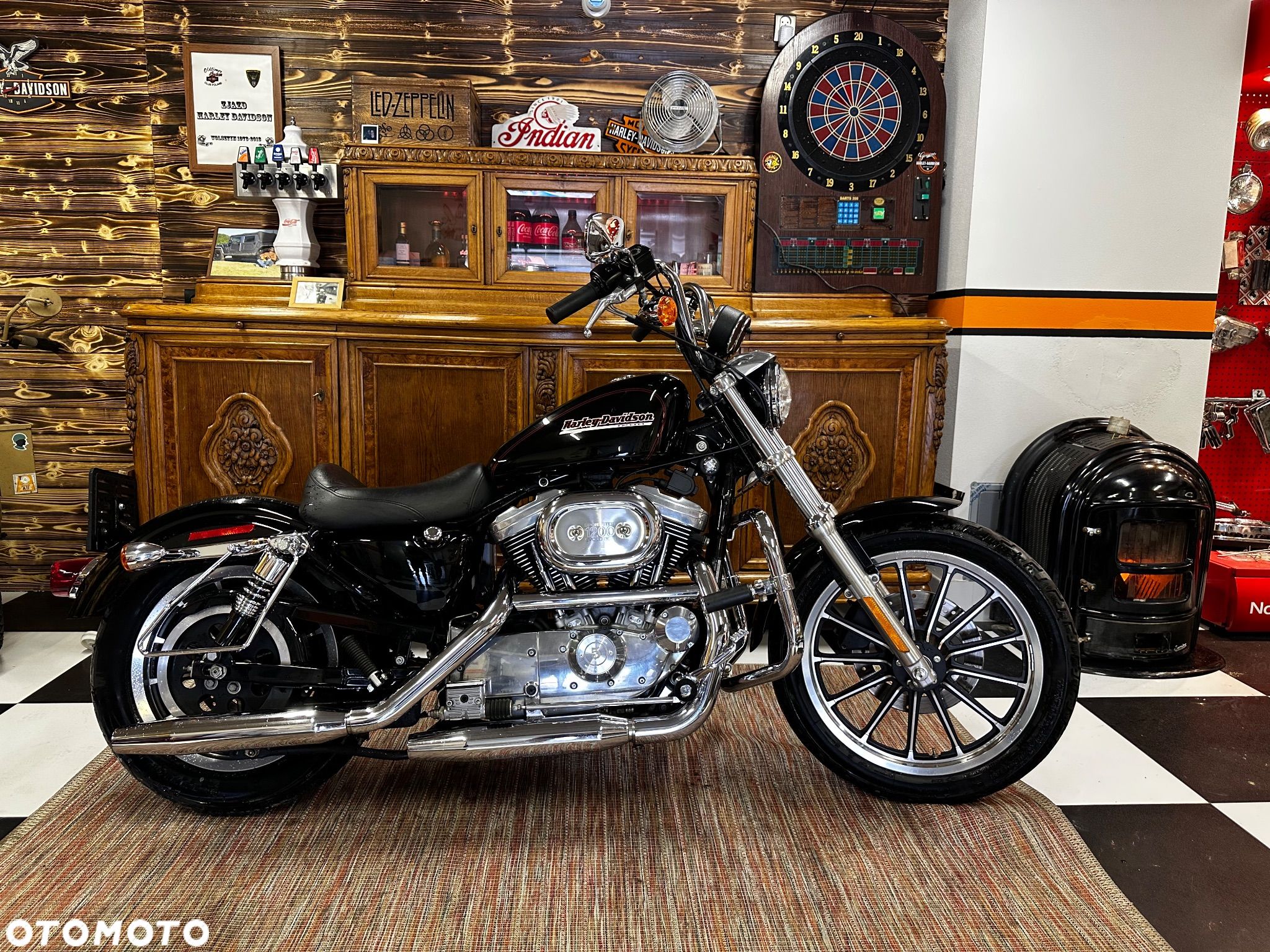 Harley-Davidson Sportster - 1