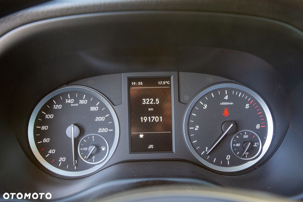 Mercedes-Benz Vito DŁUGI 110 CDI *furgon L2H1* - 12