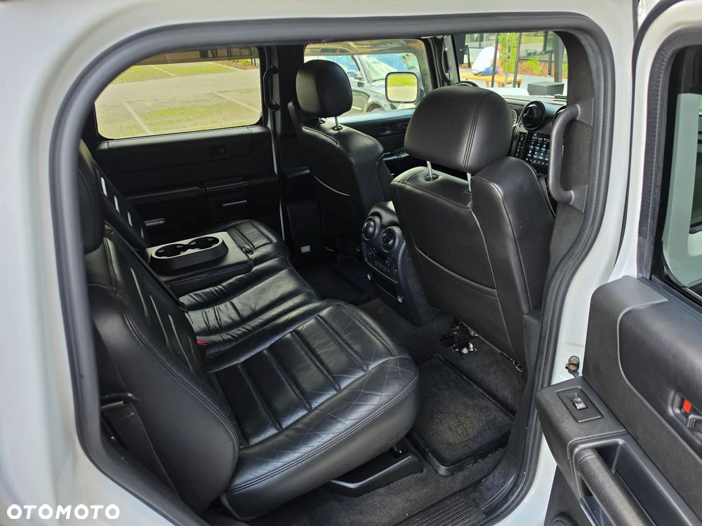 Hummer H2 6.0 V8 - 22