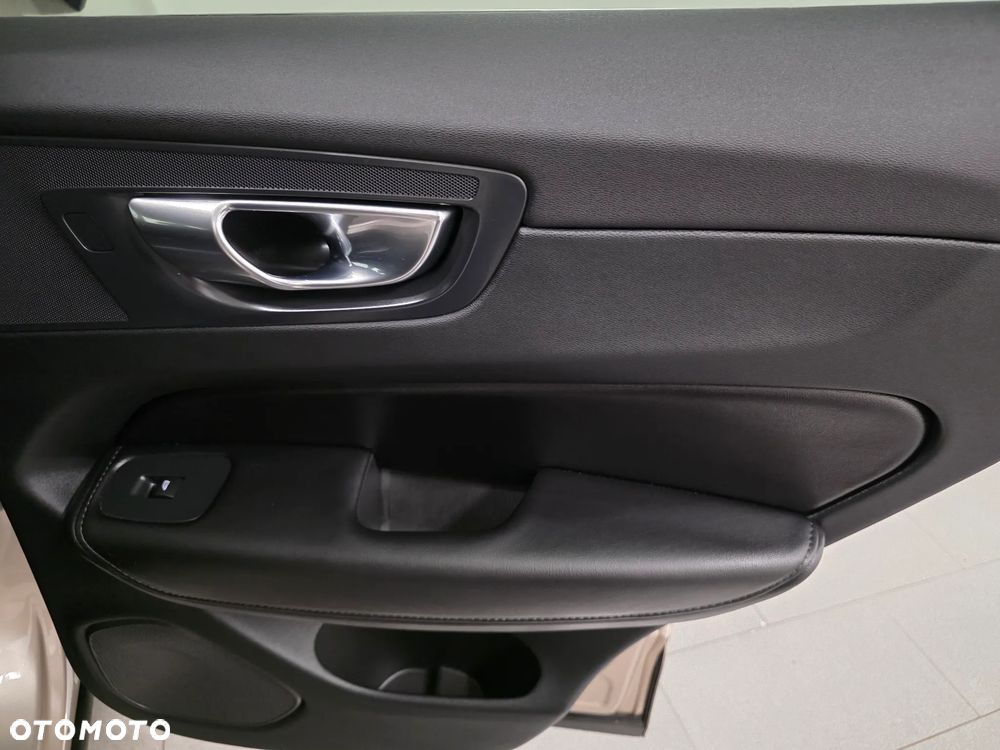 Volvo XC 60 B4 D Geartronic Inscription - 23