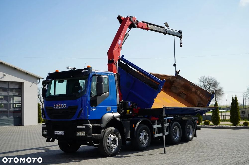 Iveco TRAKKER 410 EEV / 8X4 / Wywrotka 2 STRONNA / HYDROBURTA / BORDMATIC / HDS HMF 1730 K2 / EURO 5 EEV - 8