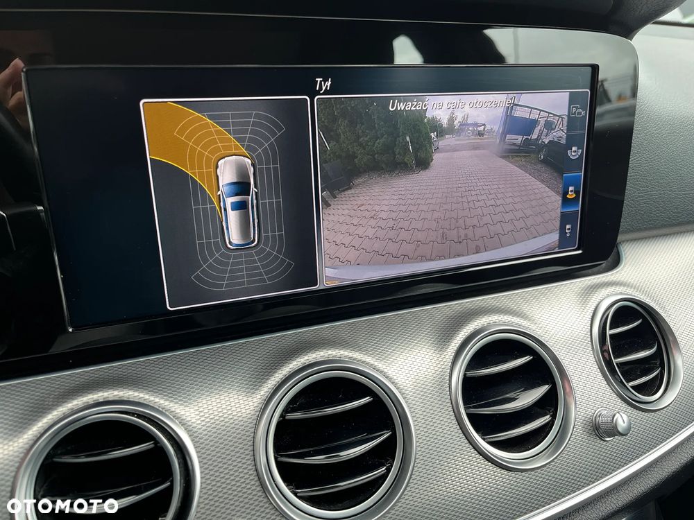 Mercedes-Benz Klasa E 200 9G-TRONIC Avantgarde - 17