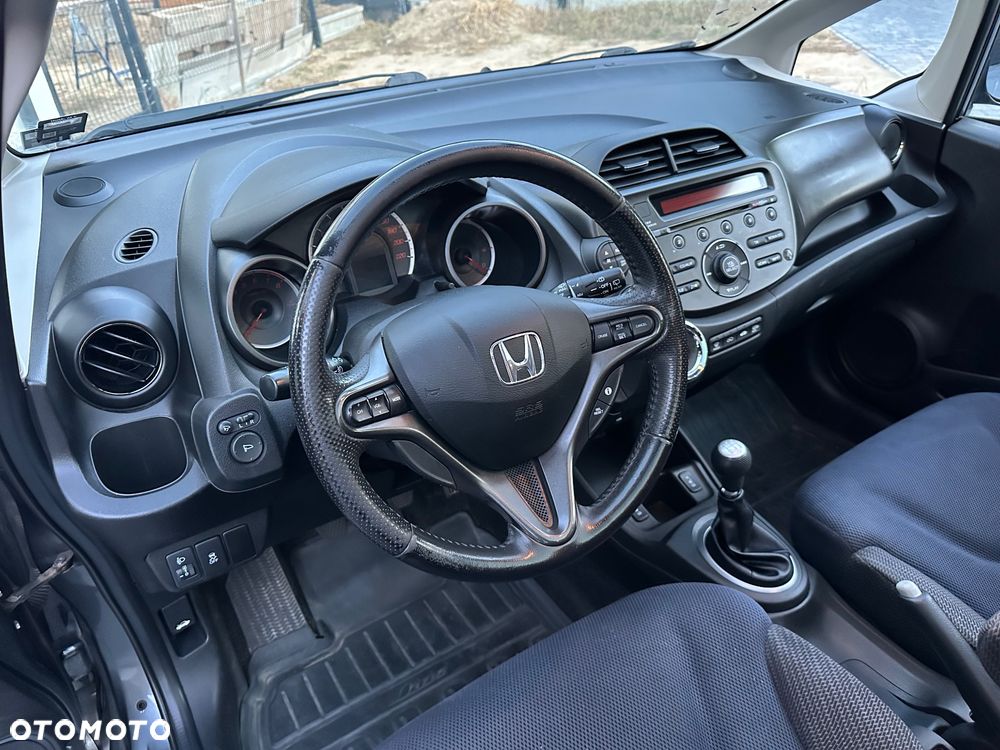 Honda Jazz 1.4 Executive - 13