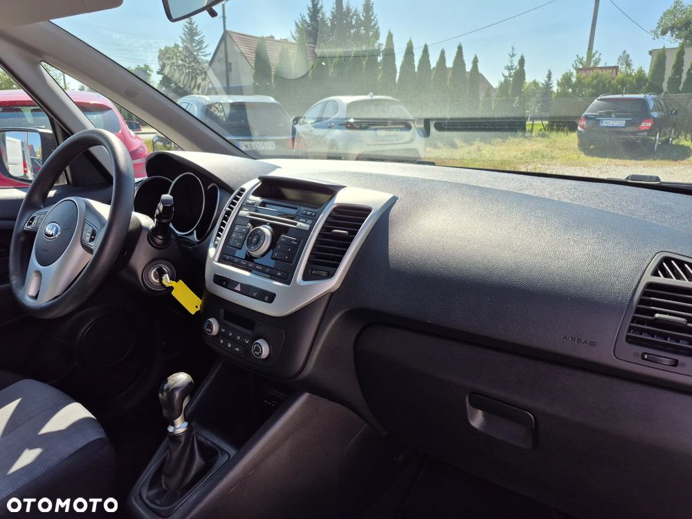 Kia Venga 1.4 CRDi 90 Edition 7 - 11